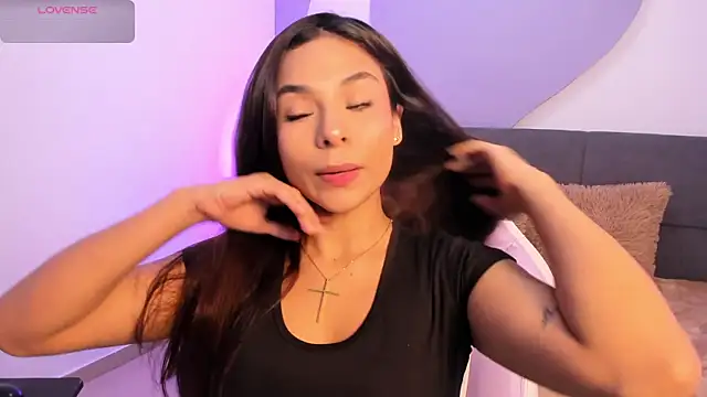 amira cute2 online show from 04/17/26, 11:57