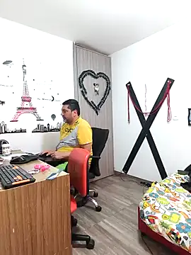 hotandfierylatinos2023 online show from 03/06/25, 04:07
