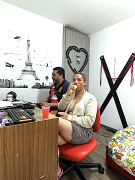 hotandfierylatinos2023 online show from 03/09/25, 05:06