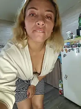 hotandfierylatinos2023 online show from 03/10/25, 01:54