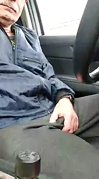 bottomhairy online show from 12/19/24, 11:18