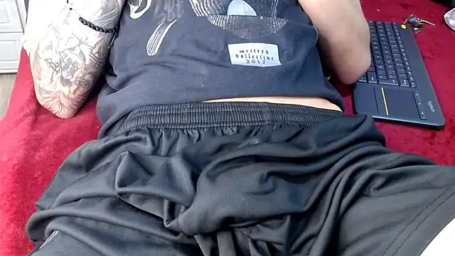 Snapshot of _Thomas_hot_ chatting on 03/08/25, 03:56  Thomas hot  online show from 03/08/25, 03:56