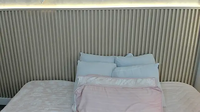 charlottebrowns  online show from 02/24/26, 12:14