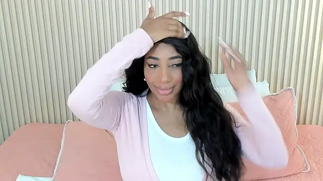 charlottebrowns  online show from 07/06/26, 11:51