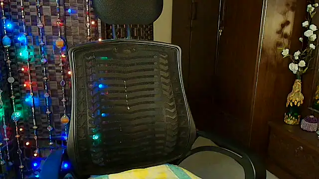 Hotty  Baby online show from 10/08/25, 06:05