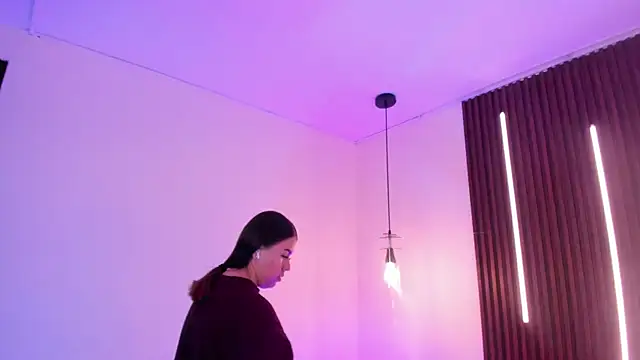 ArianaBaker online show from 04/10/26, 12:54