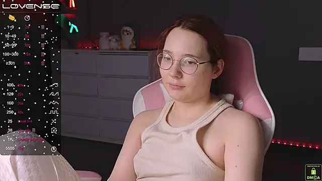 Snapshot of Airyhill chatting on 02/28/25, 05:15 Airyhill online show from 02/28/25, 05:15