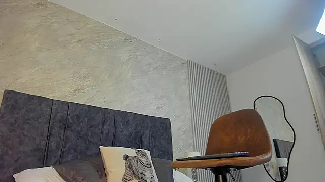 lola  sweetx online show from 10/15/25, 12:05