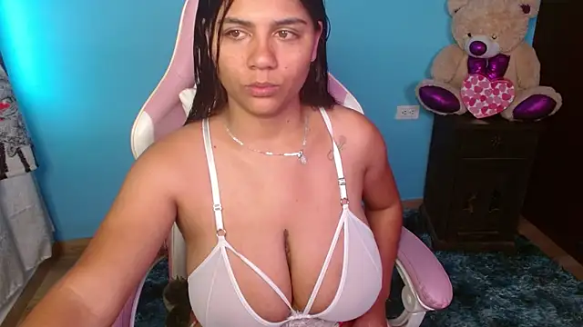 Candela-Smith online show from 03/18/26, 07:17