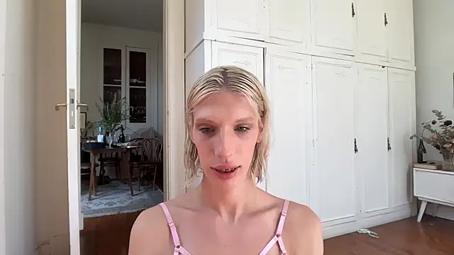 AliceSnowCatt online show from 02/21/26, 04:30