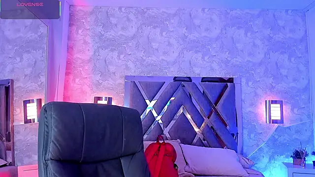 Natt collins online show from 05/02/26, 02:27