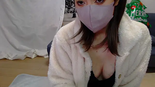 Snapshot of yooooo-chandesu chatting on 12/10/24, 12:50 yooooo-chandesu online show from 12/10/24, 12:50