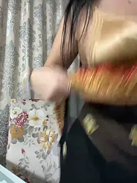  adelle online show from 02/01/25, 11:21