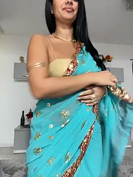  adelle online show from 10/18/25, 11:11