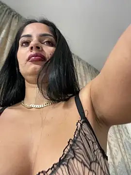  adelle online show from 11/05/25, 10:48