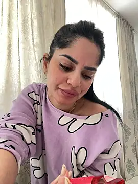  adelle online show from 02/22/26, 11:09