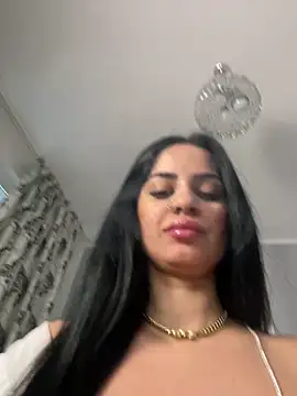  adelle online show from 03/29/26, 10:37