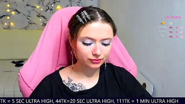 me  hanna online show from 03/06/25, 01:37