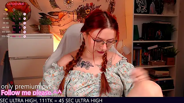 me  hanna online show from 11/29/25, 01:52