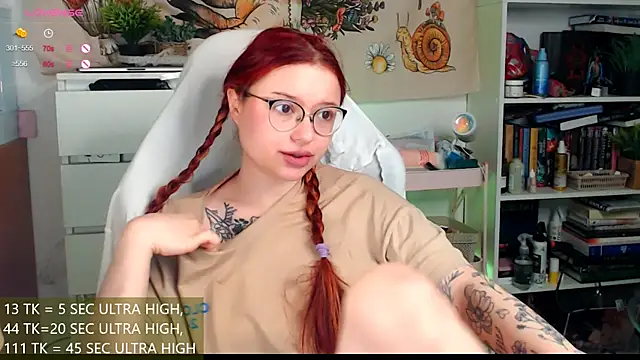 me  hanna online show from 12/16/25, 01:32