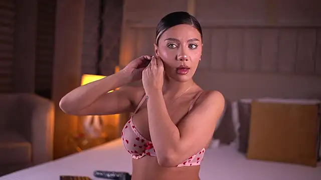 BlairSanders online show from 04/13/26, 06:24