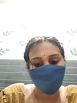 Snapshot of Archna-ji chatting on 01/01/25, 09:17 Archna-ji online show from 01/01/25, 09:17