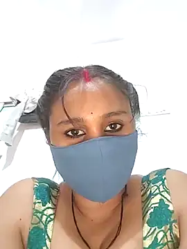 Snapshot of Archna-ji chatting on 02/15/25, 08:54 Archna-ji online show from 02/15/25, 08:54