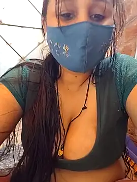 Snapshot of Archna-ji chatting on 03/07/25, 05:08 Archna-ji online show from 03/07/25, 05:08