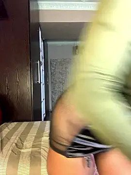 Snapshot of VeryGoodBadGirl1 chatting on 01/09/26, 11:06 VeryGoodBadGirl1 online show from 01/09/26, 11:06