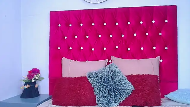 VeryGoodBadGirl1 online show from 05/02/26, 01:21