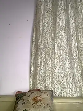 VeryGoodBadGirl1 online show from 06/25/26, 05:12