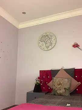 VeryGoodBadGirl1 online show from 07/11/26, 10:22
