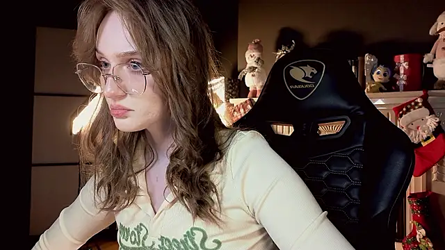 ELLIEJAY online show from 12/01/24, 08:31