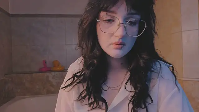 ELLIEJAY online show from 10/10/25, 05:28