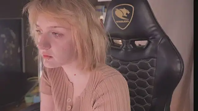 ELLIEJAY online show from 01/11/26, 12:21