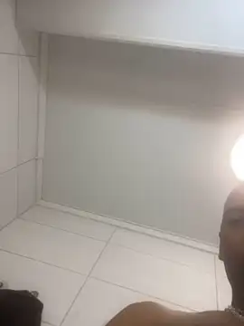 Elrubiolargo online show from 02/04/25, 05:55