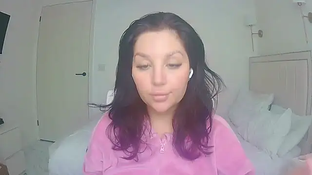 magical mia online show from 03/29/26, 01:00