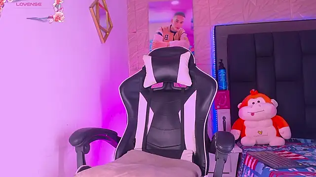 dilan alfonzo online show from 02/25/26, 07:34