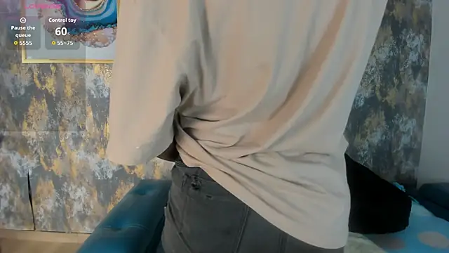 MonicaSchwartz online show from 11/26/25, 07:59