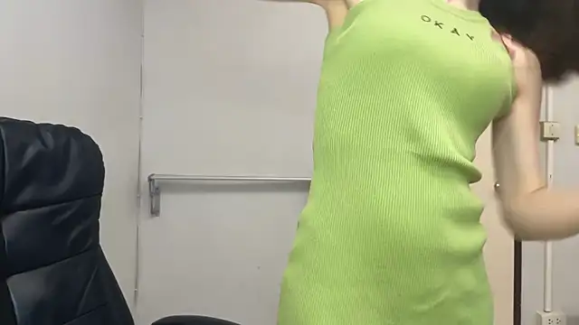 SassyJessi online show from 09/20/25, 04:13