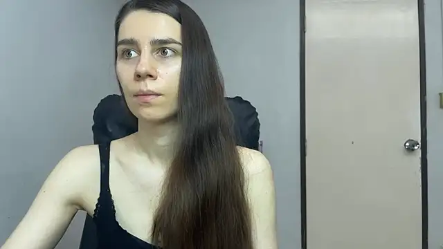 SassyJessi online show from 04/23/26, 04:14