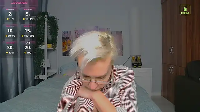 HelgaHimmell online show from 12/12/24, 07:26