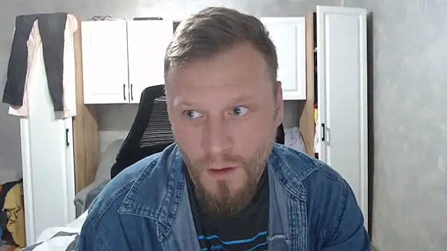 ANGELALEXYNO2024 online show from 10/21/25, 04:41