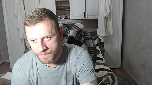 ANGELALEXYNO2024 online show from 11/27/25, 03:03