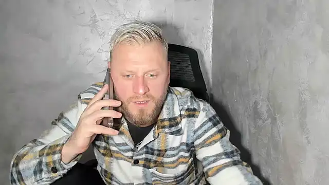 ANGELALEXYNO2024 online show from 02/26/26, 08:13