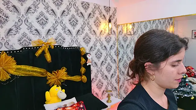 LexaDeRusso online show from 11/29/25, 07:39