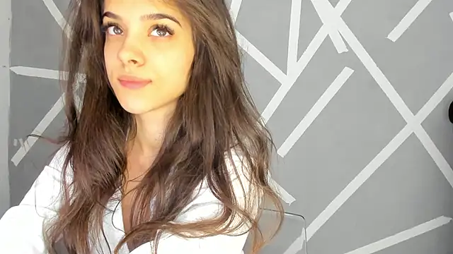 Snapshot of BabyAylin chatting on 01/03/25, 07:49 BabyAylin online show from 01/03/25, 07:49