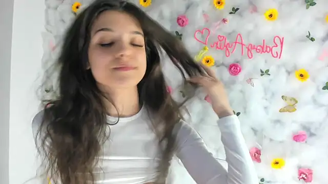 Snapshot of BabyAylin chatting on 03/03/25, 06:22 BabyAylin online show from 03/03/25, 06:22