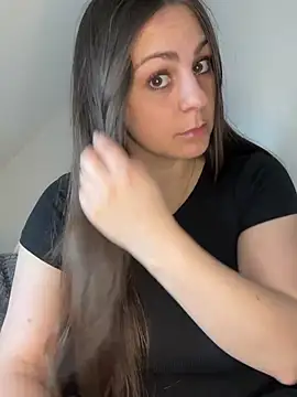 Loella-Rose online show from 04/22/26, 07:55