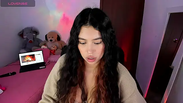 Snapshot of youpinkgirl_ chatting on 01/12/25, 03:17 youpinkgirl  online show from 01/12/25, 03:17